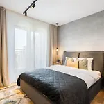 Stunning Views Luxury 布加勒斯特