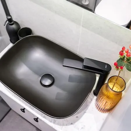 Stunning Views Luxury Appartamento Bucarest