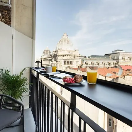 Appartamento Stunning Views Luxury Bucarest