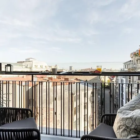 Stunning Views Luxury Appartement Boekarest